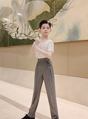 丹斯舞之美少儿拉丁舞男童帅气短袖圆领破洞上衣灰色西裤定制跳舞