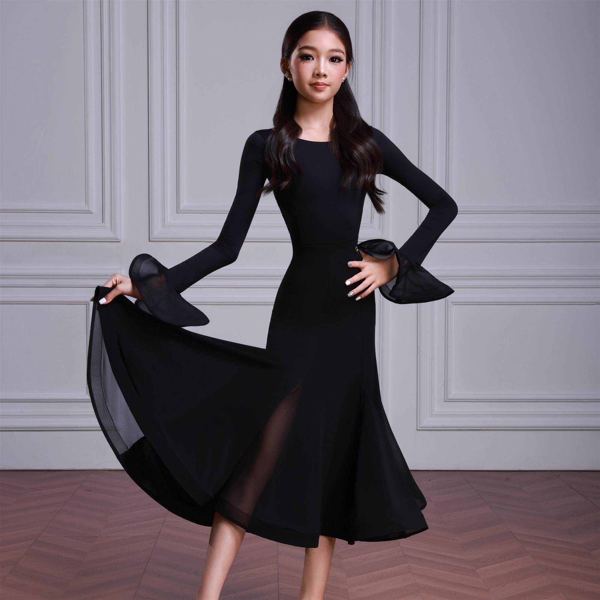 Tid舞服摩登舞服女童2026新款长袖喇叭袖大摆裙华尔兹交谊舞蹈裙