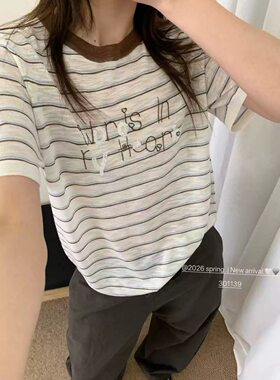 显瘦圆领卡通刺绣天丝麻针织短袖