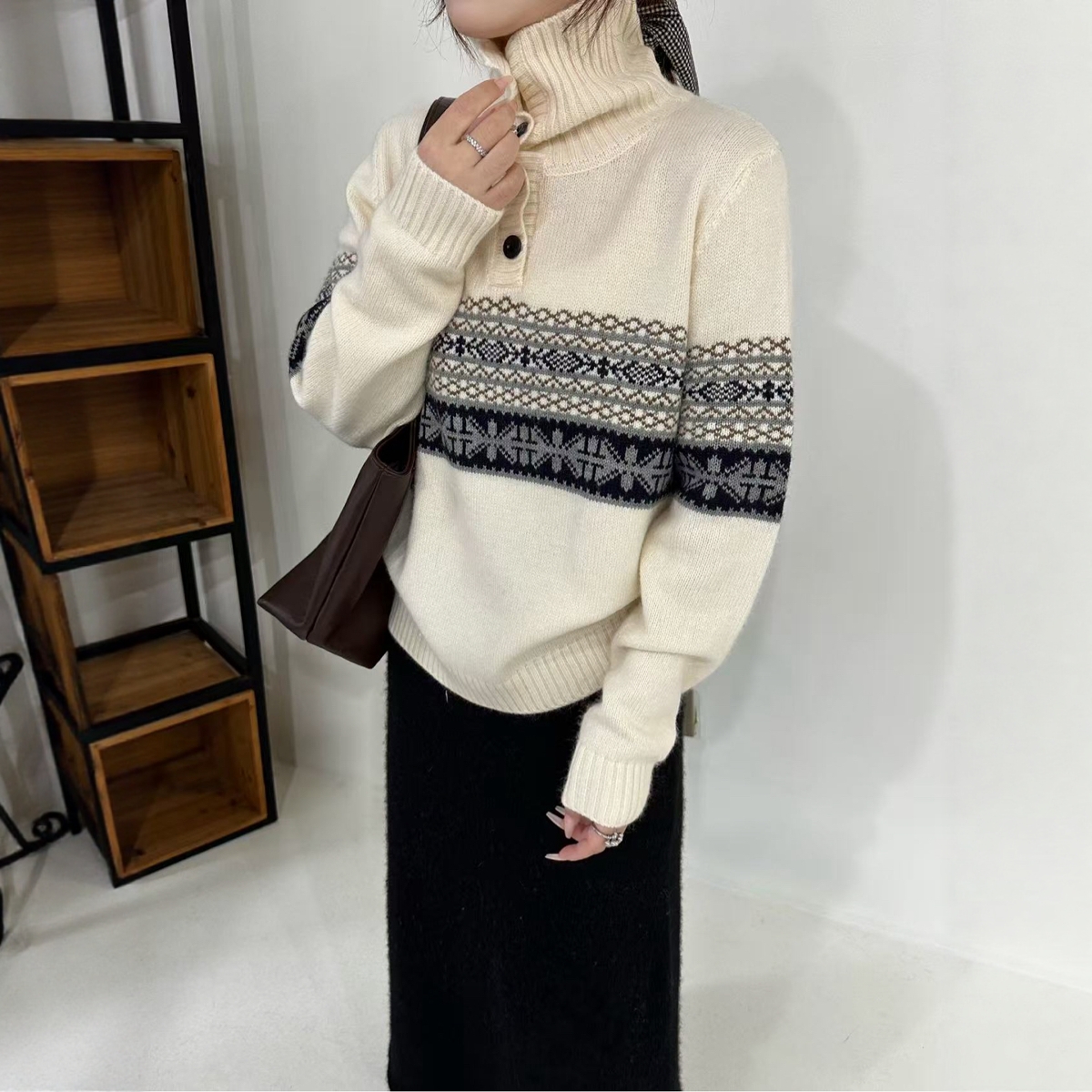 立领提花扣子羊毛针织衫女毛衣潮