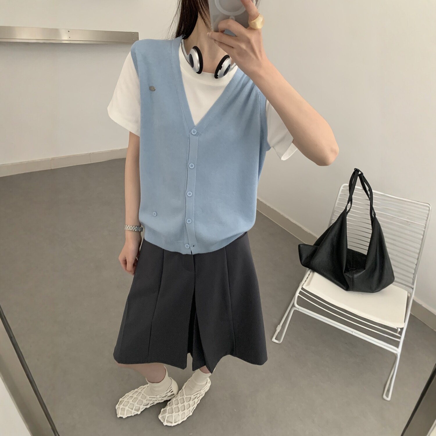 2026春季新款韩系宽松显瘦V领拼接假两件针织短袖女百搭T恤上衣潮