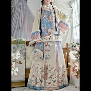 晚棠汉服女【桃桃恋暖】格格服毛绒裤子加绒马甲套装日常马面裙冬