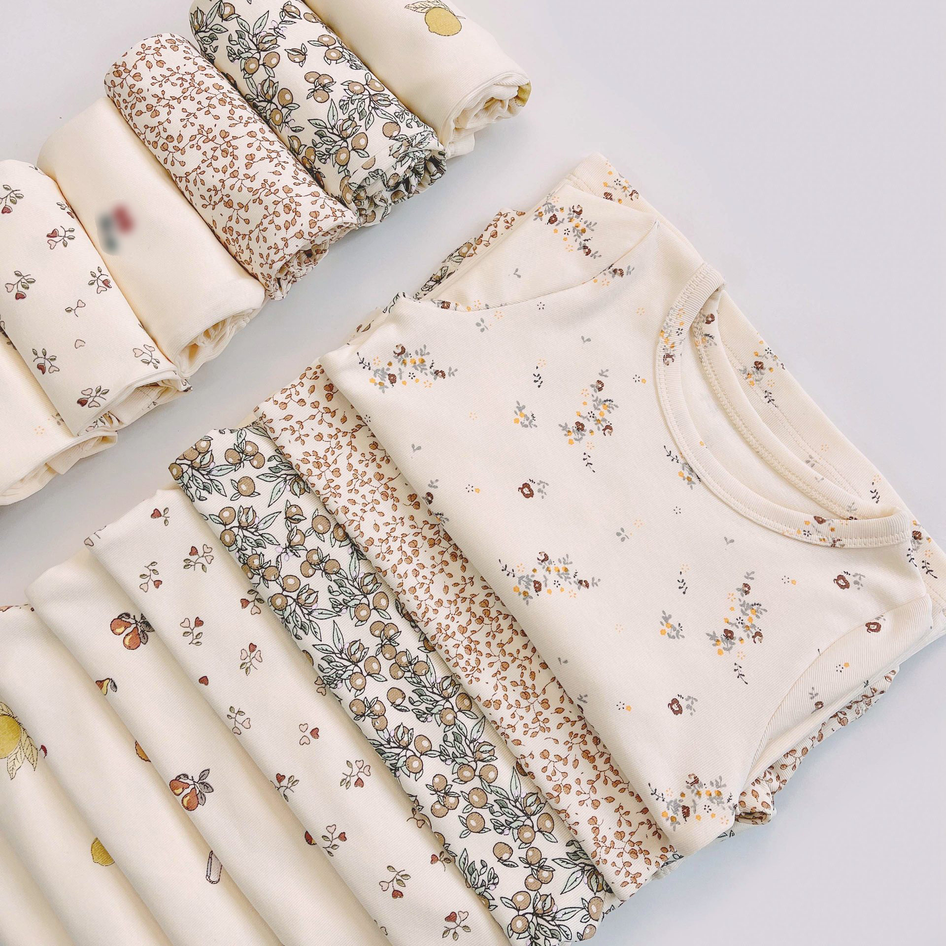 童装韩版儿童长袖睡衣女童纯棉a男童四季家居服套装秋衣春款衣服