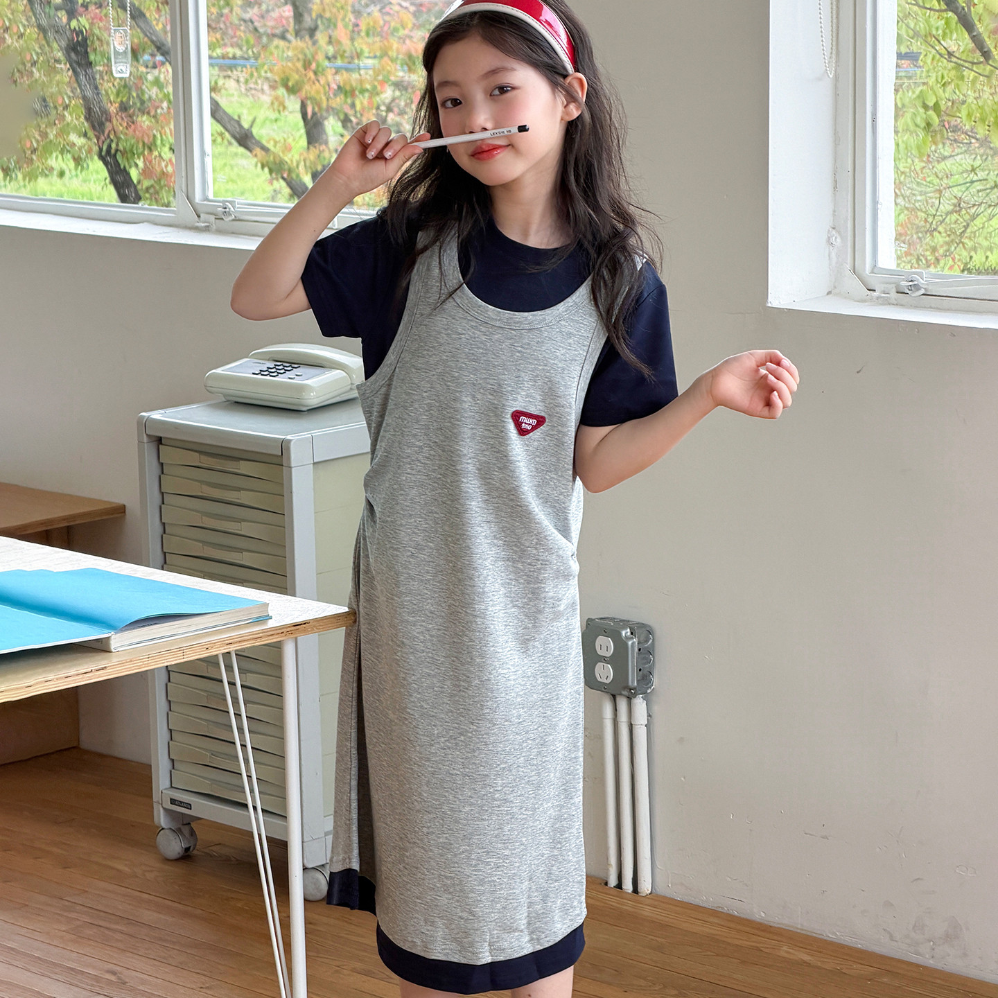 女童连衣裙儿童独特漂亮超好看炸街绝美裙子初中生高级感2026新款图片