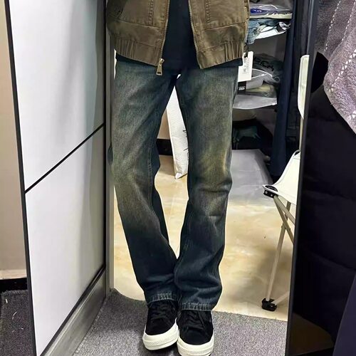 复古深色修身小脚牛仔裤