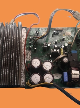 适用格力空调外机变频模块电器盒 30138349 W8233Z GRJW823-A