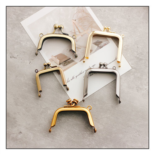 方形4CM高品质出口日本光面无孔迷你小口金手工DIY包夹毛衣链五金