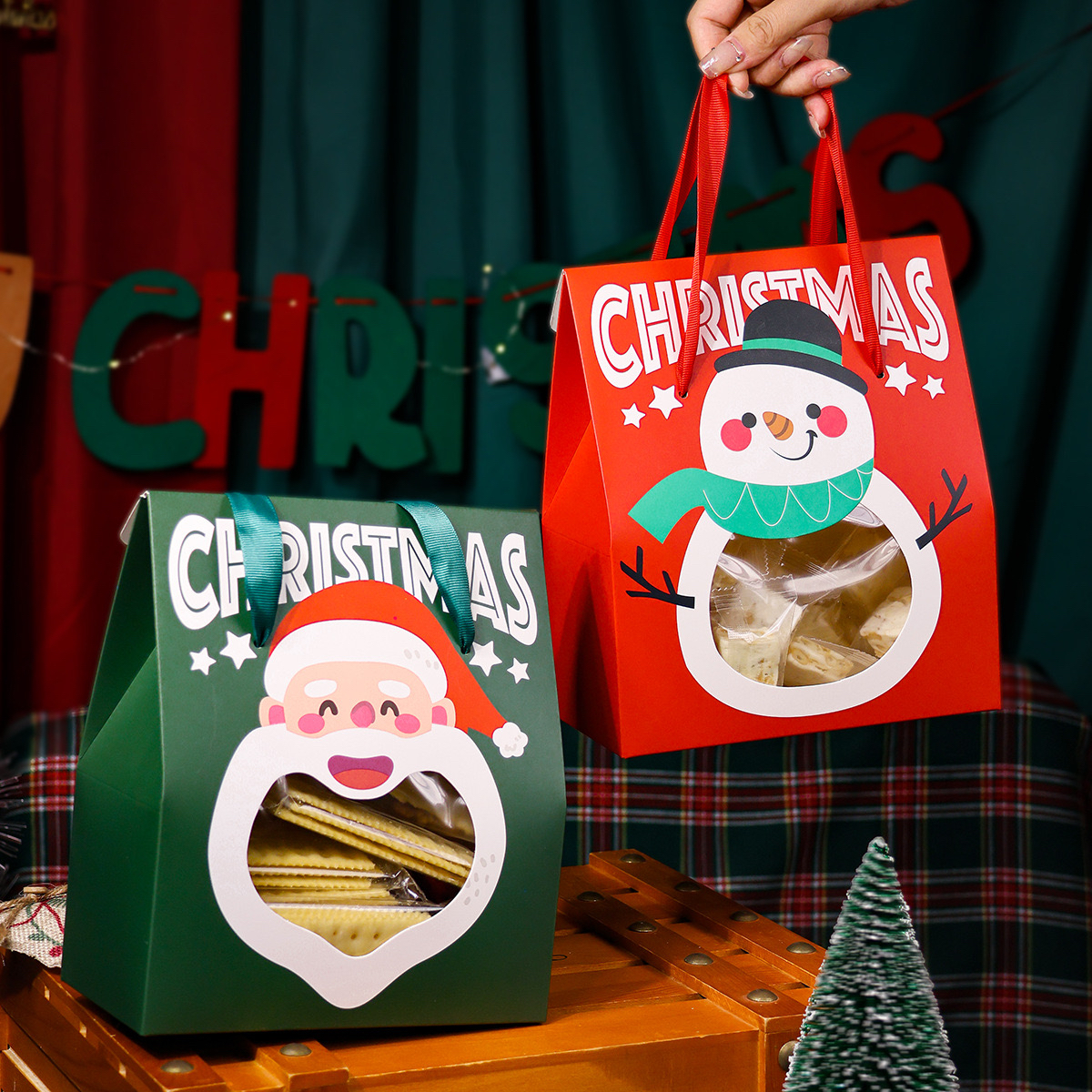 圣诞节礼盒礼品袋伴手礼创意包装盒糖果饼干小礼物手提空盒幼儿园