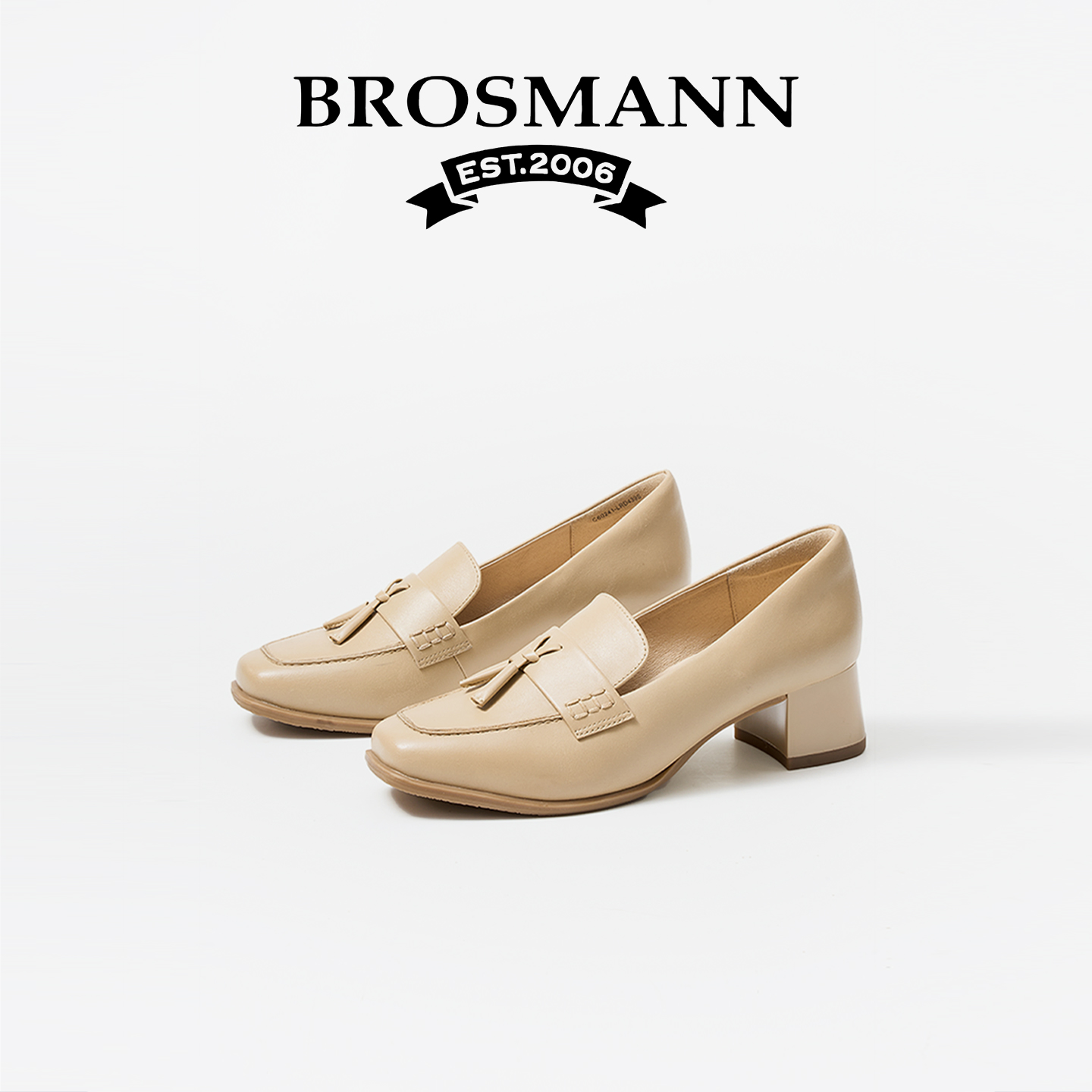 宝舒曼乐福鞋真皮方头米色