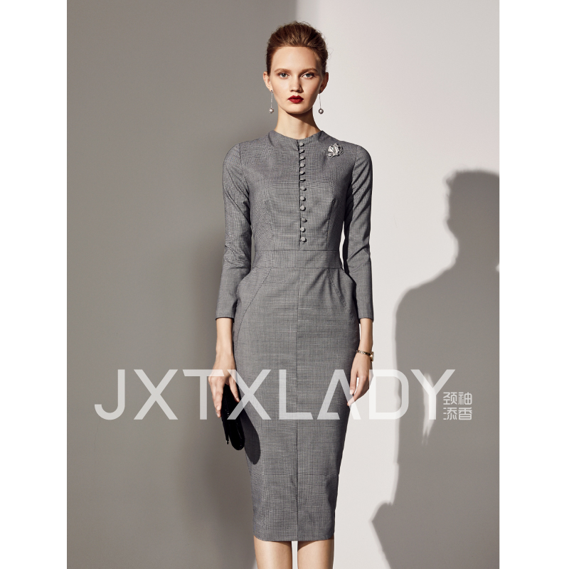 颈袖添香连衣裙春秋新款时尚