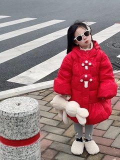 女童羽绒服外套冬装2023新款洋气小童过年款羽绒服