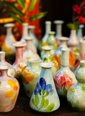 油画风手绘陶瓷小摆件景德镇陶艺花瓶家居茶具干花装饰品迷你花器