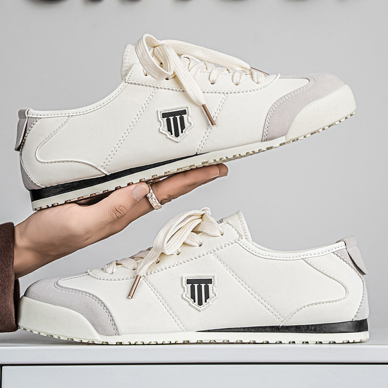 香港潮牌潮牌新款阿甘鞋男轻便皮面运动鞋韩版休闲男鞋跑步透气时,流行男鞋,德训鞋,淘宝优惠券,粉丝福利购,淘宝优惠卷