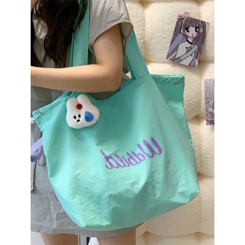 韩国明星同款韩系ins风高颜值单肩包学生党大容量轻便休闲通勤托