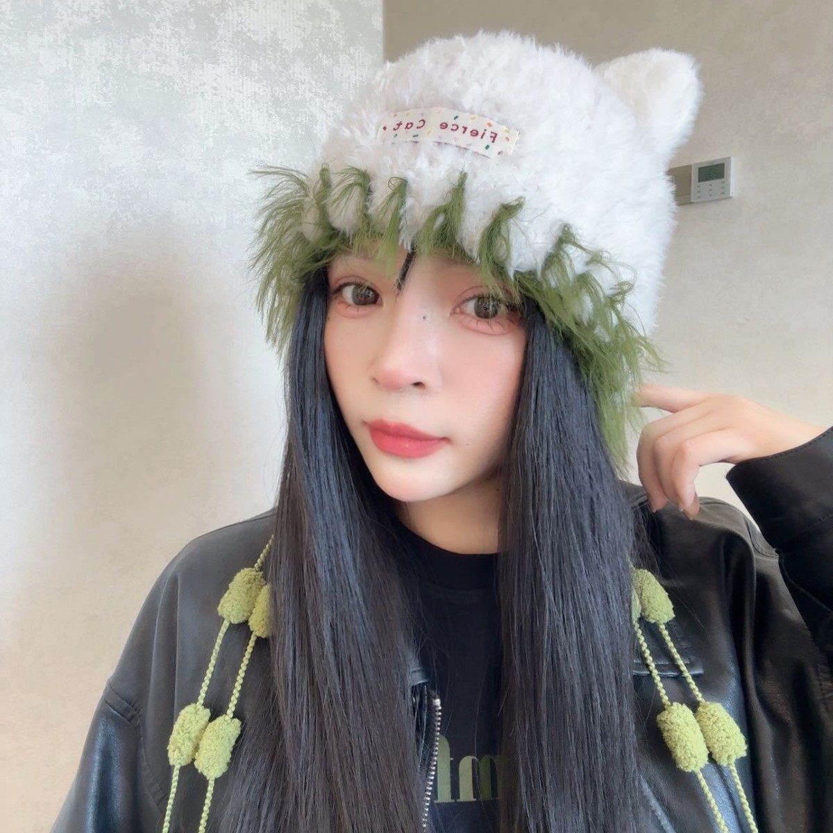 香港潮牌 25年秋冬新款百搭针织帽子女秋冬季长辫护耳保暖雷锋帽,服饰配件/皮带/帽子/围巾,帽子,淘宝优惠券,粉丝福利购,淘宝优惠卷