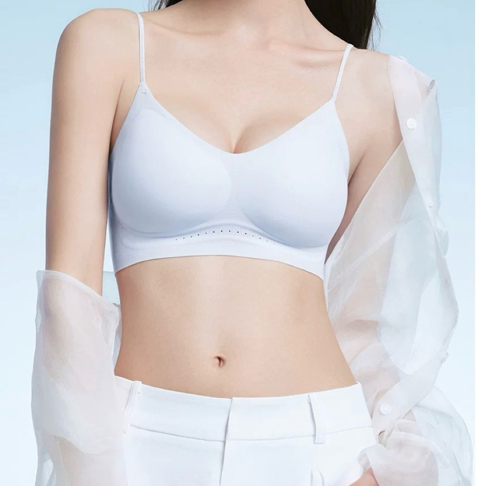 内衣女细肩带无痕夏季薄款小胸聚拢收副乳防下垂凉感文胸