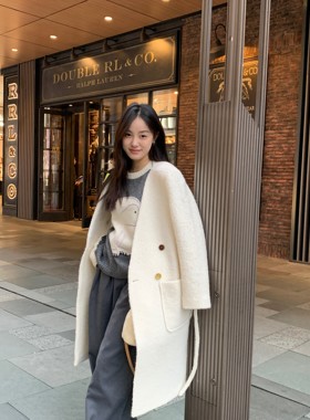 SERY 23AW圣诞/新年/节日款 白色圈圈绒羊毛V领系腰带大衣