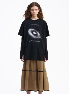 【新品】SERY黑色宇宙印花全棉设计感T恤/卡其色立体褶长裙套装