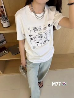 M77 夏季24新款韩版时尚花朵刺绣短袖T恤女宽松时尚百搭减龄上衣