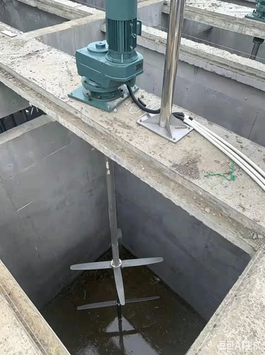 立式污水药剂加药摆线电动搅拌机