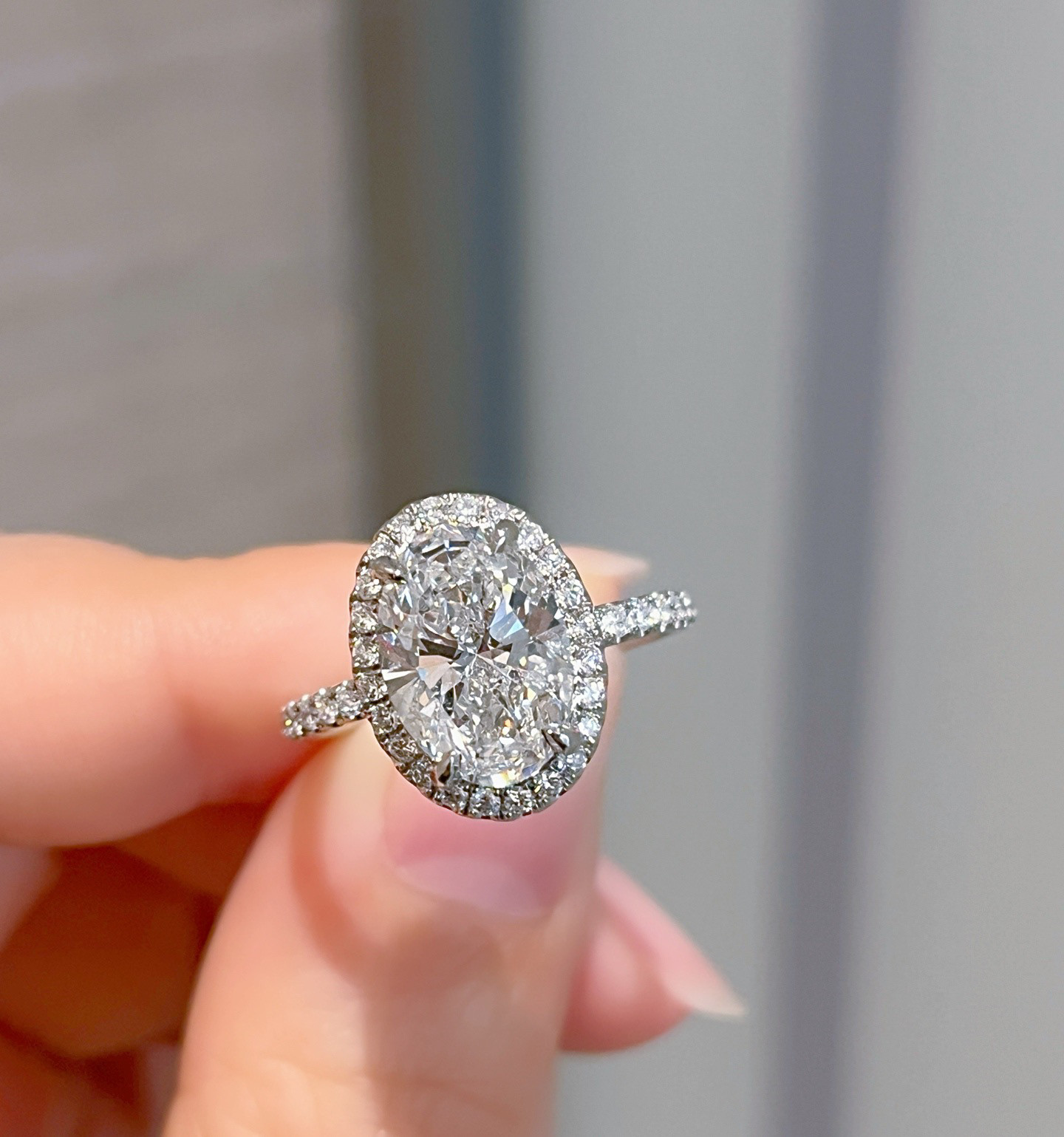 3克拉鸽子蛋椭圆the one 戒指pt950高品质igi培育钻