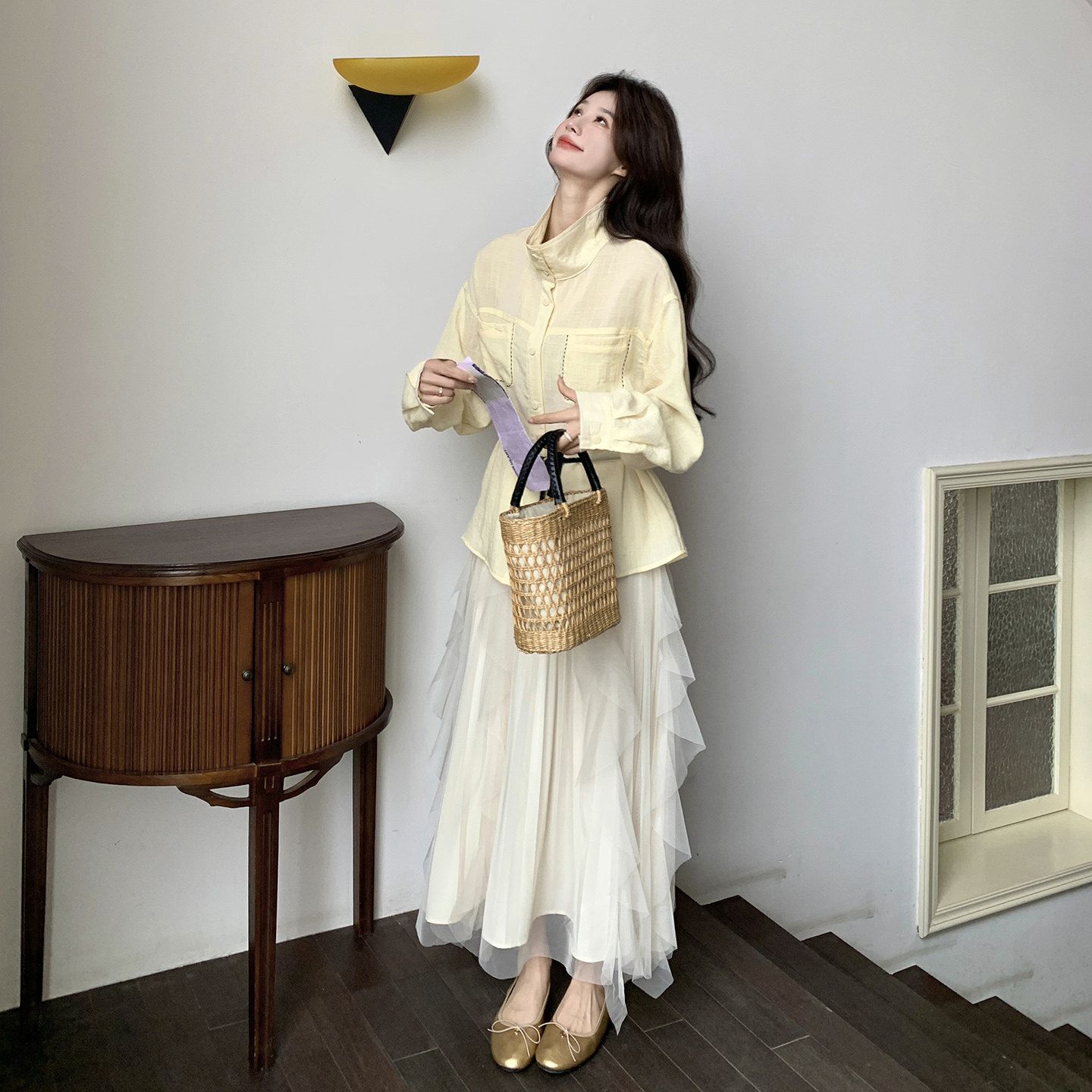 浅黄色衬衫上衣半身裙套装女2026年春夏新款减龄时尚超好看两件套