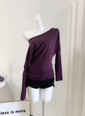 韩雨嘉紫色一字肩针织毛衣女秋冬设计感宽松显瘦连身袖休闲衫上衣