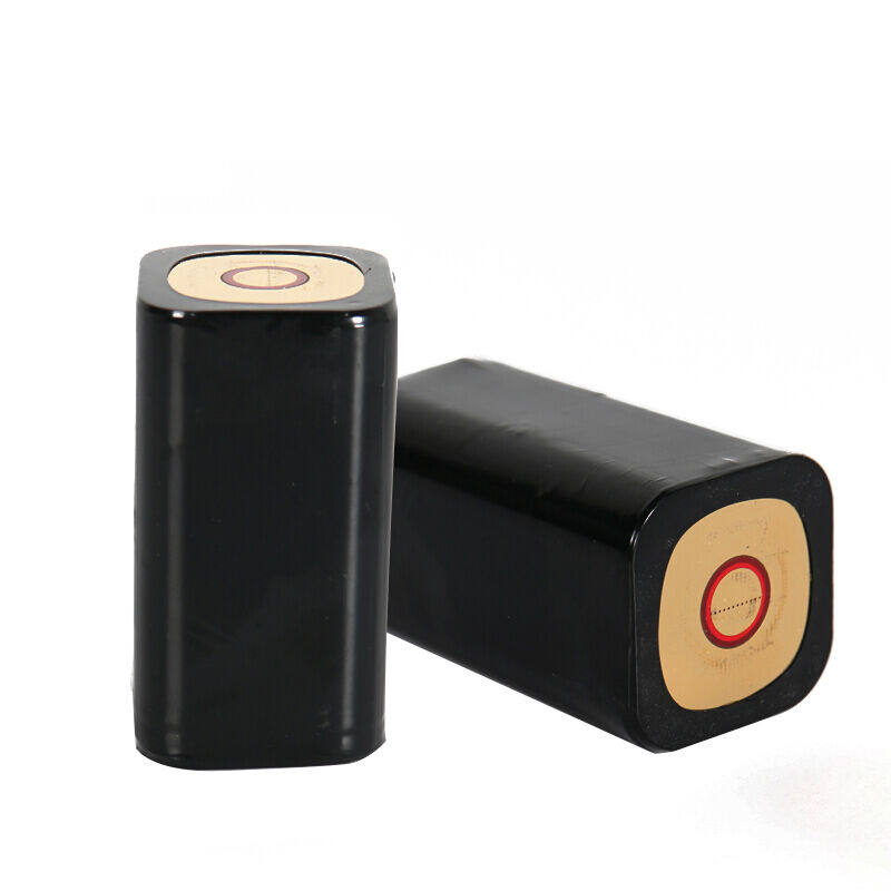 厂家熊火渔具XT36XT28钓鱼灯专用电池组18650充电电池矿灯钓热卖