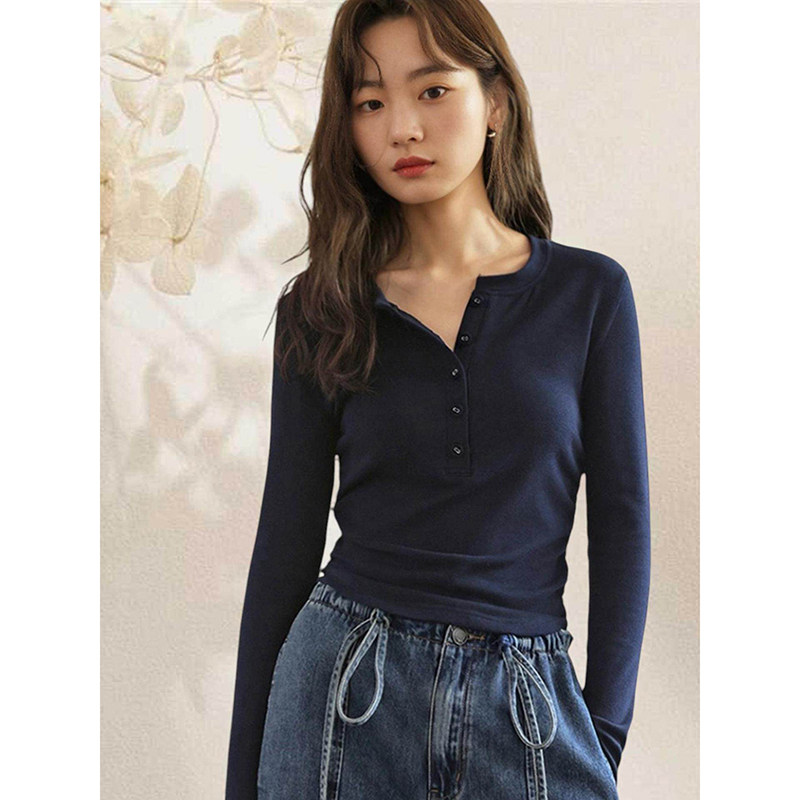 蓝色圆领长袖T恤女春秋季法式修身亲肤休闲内搭打底衫亨利领上衣