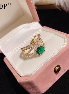 真金电镀保色轻奢重工高质感祖母绿水晶戒指ins潮可调节开口戒指