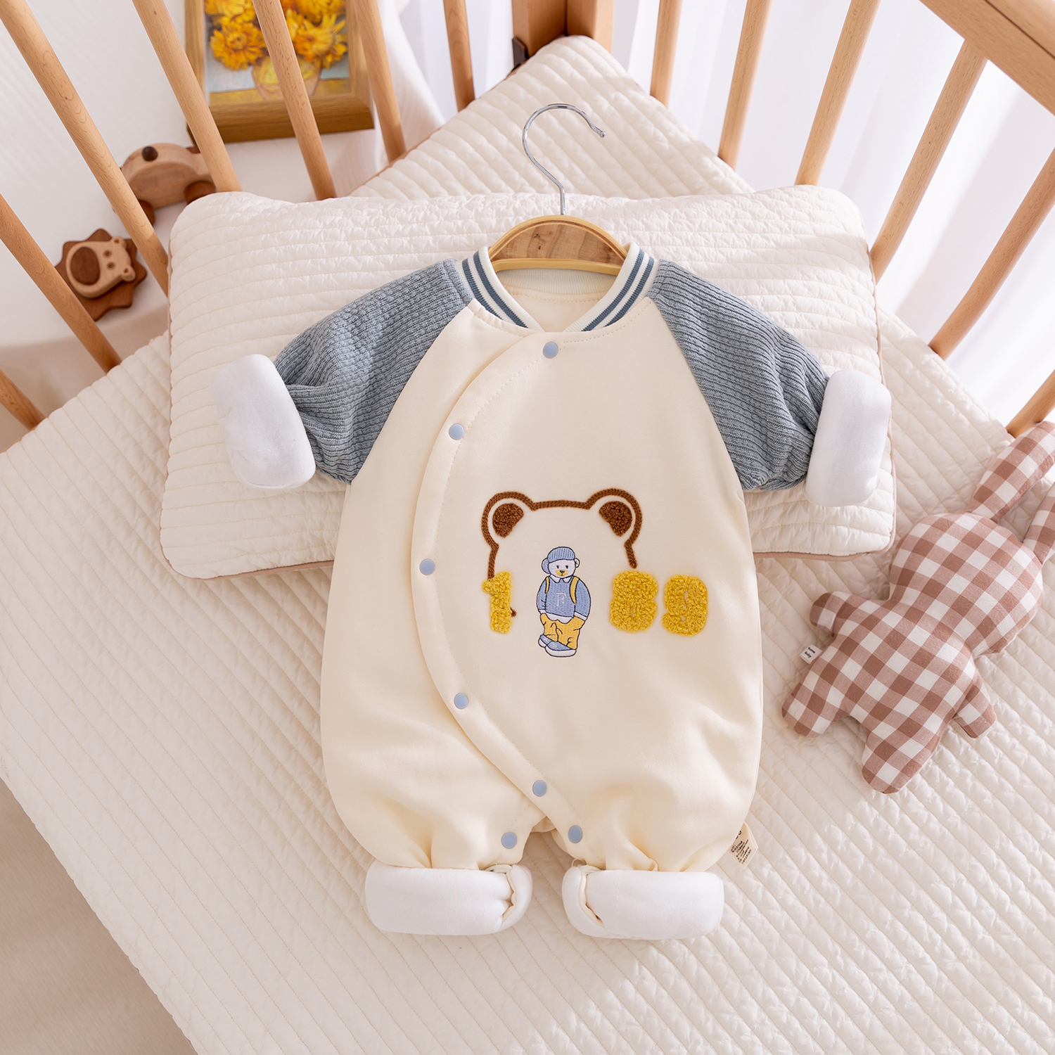 新生婴儿衣服秋冬季男宝宝连体衣夹棉衣哈衣爬服冬装纯棉服外出服