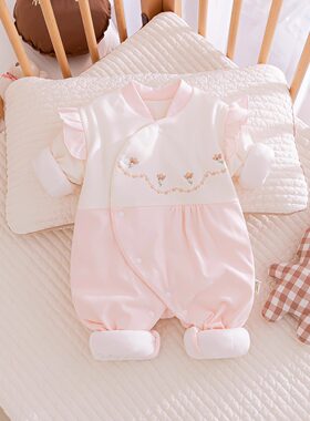特价秋冬季女婴儿连体衣夹棉服满月宝宝衣服哈衣爬服外出服纯棉衣