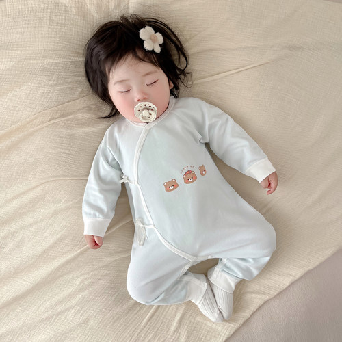 特价新生婴儿衣服纯棉无骨春秋季满月宝宝护肚连体衣哈衣打底内衣