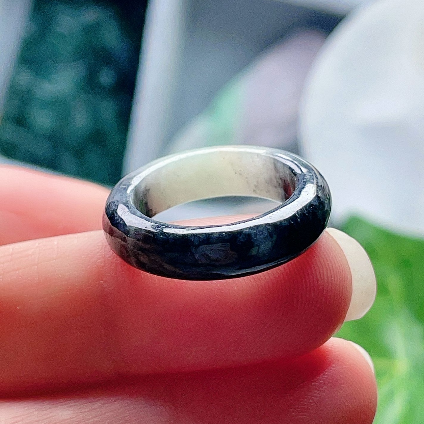 天然翡翠戒指乌鸡飘黄绿福禄寿