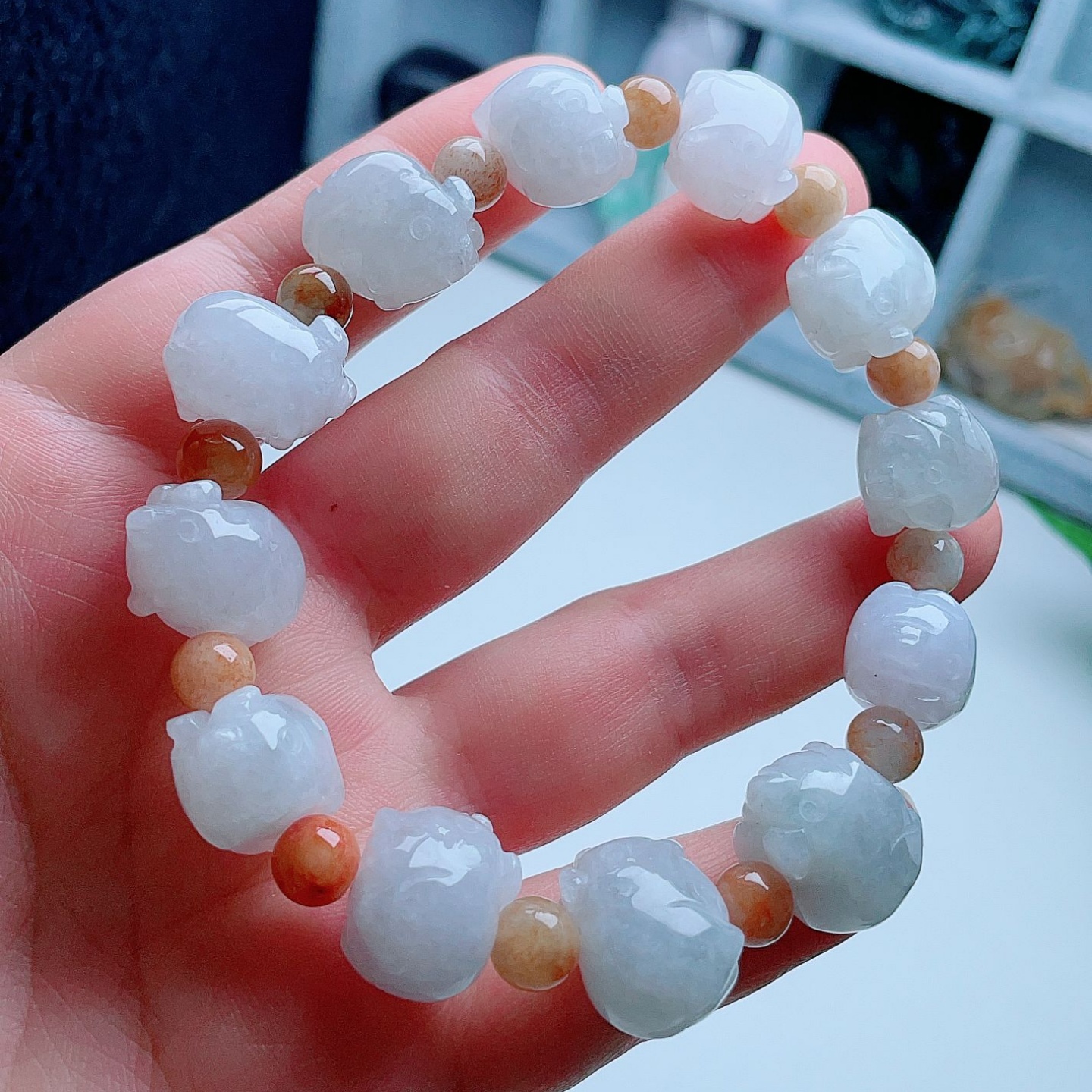 天然翡翠立体生肖猪手链乳白吉祥