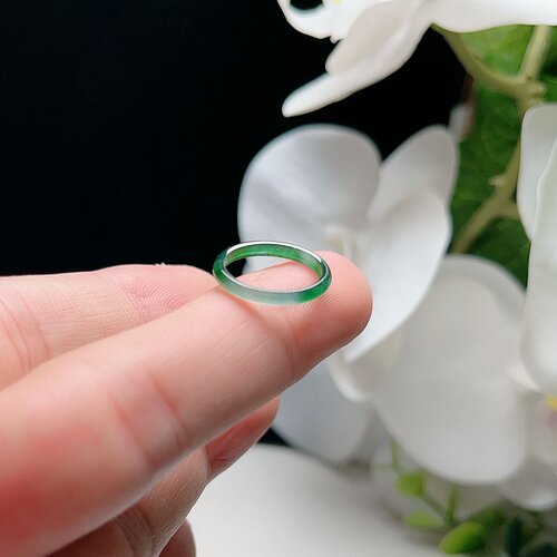天然A货翡翠小戒指晴水辣绿双彩13.8mm危地马拉细边玉指环秀气5#