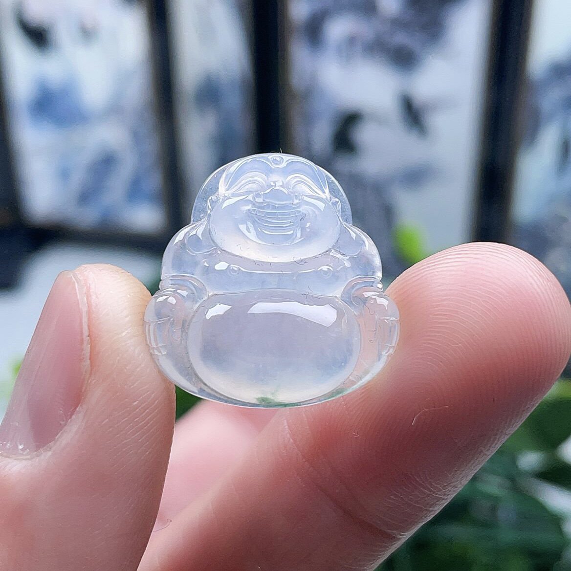 冰种笑佛吊坠飘花玉坠