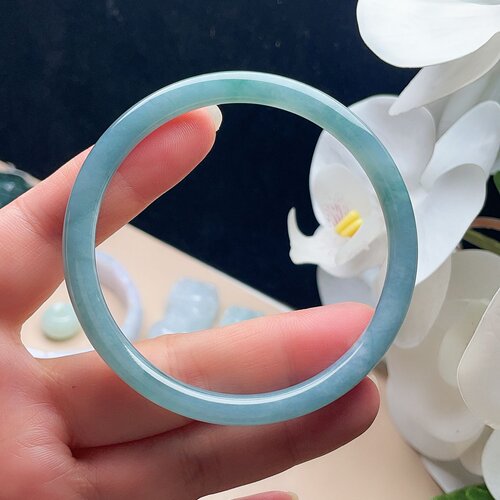 天然翡翠圆条手镯晴水蓝绿飘花