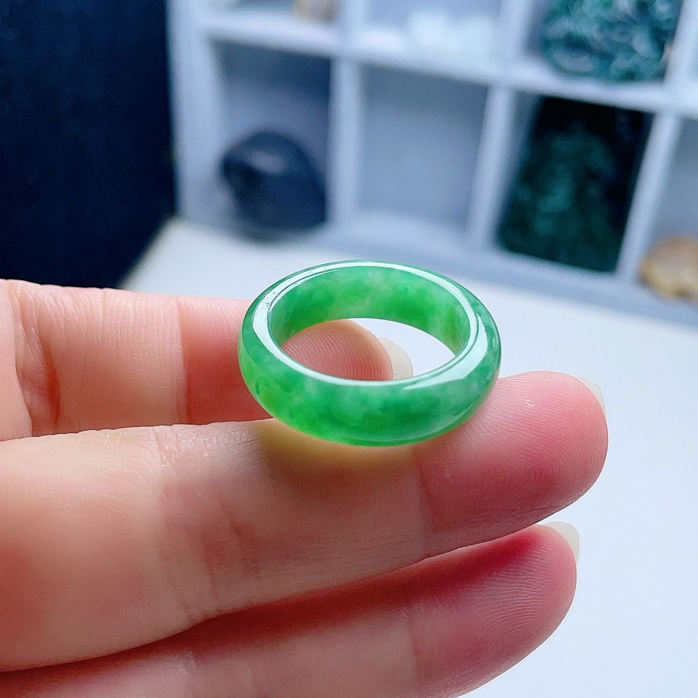 天然翡翠厚装戒指阳绿意境清新