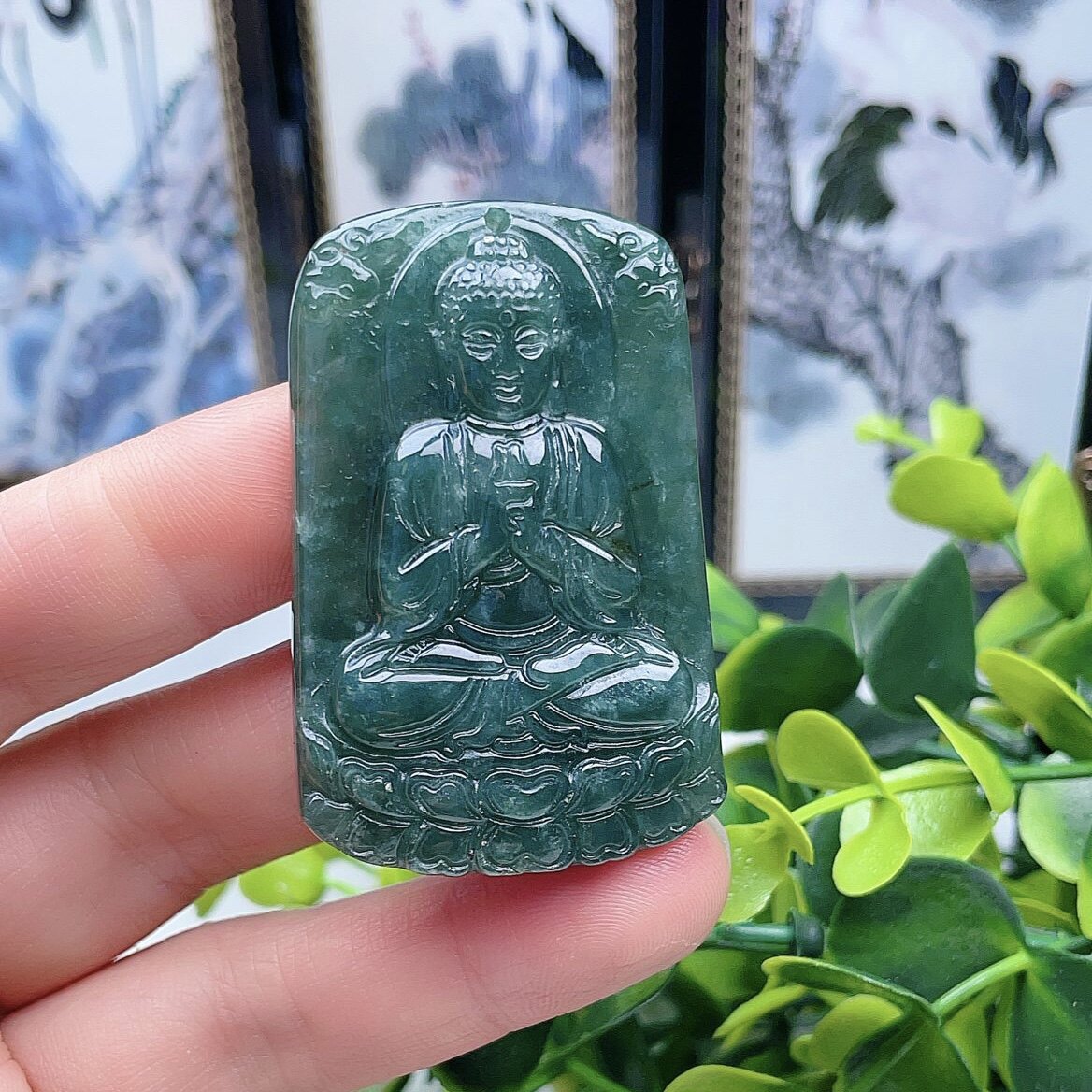 天然翡翠满绿翡翠大日如来吊坠