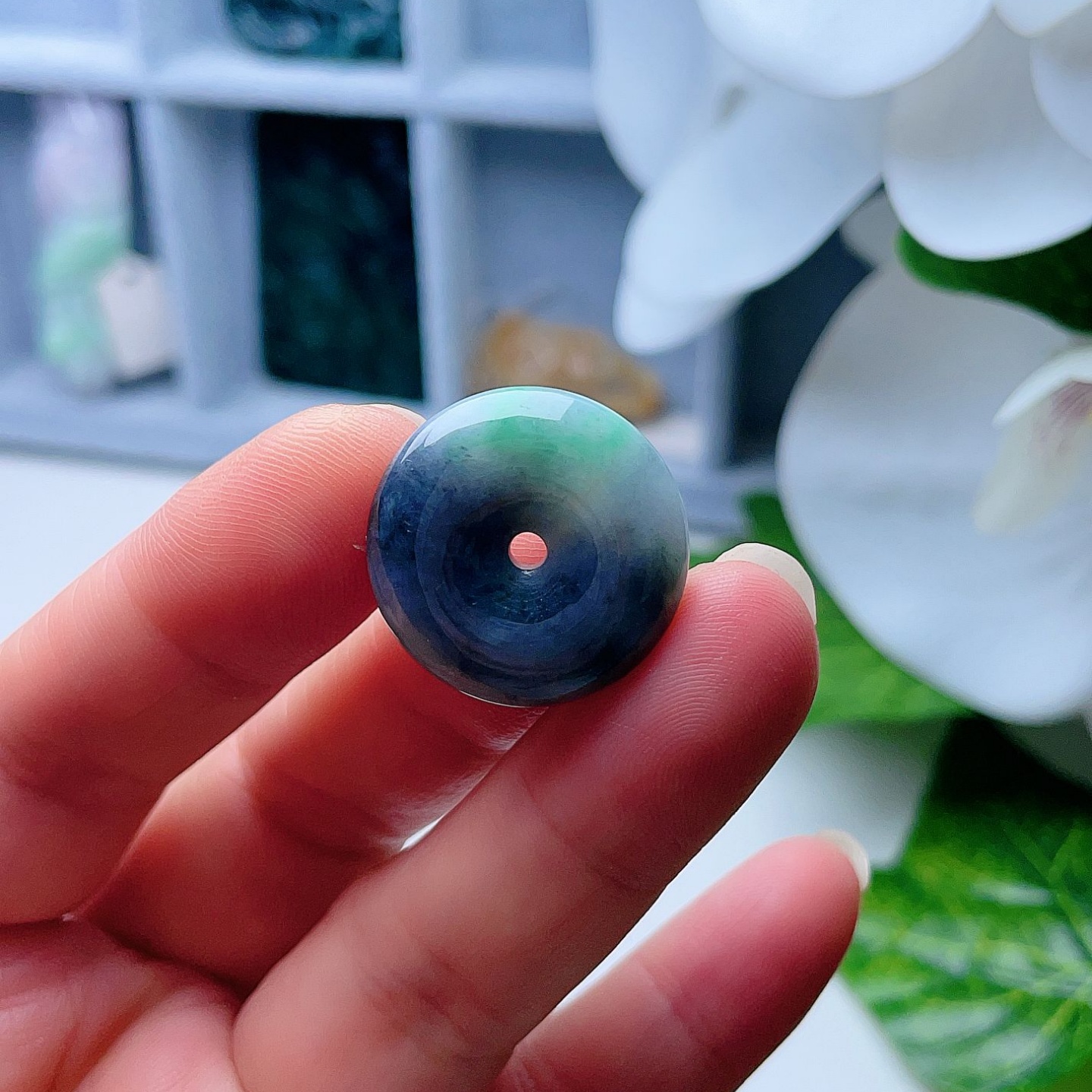 天然翡翠平安扣乳白乌鸡飘阳绿