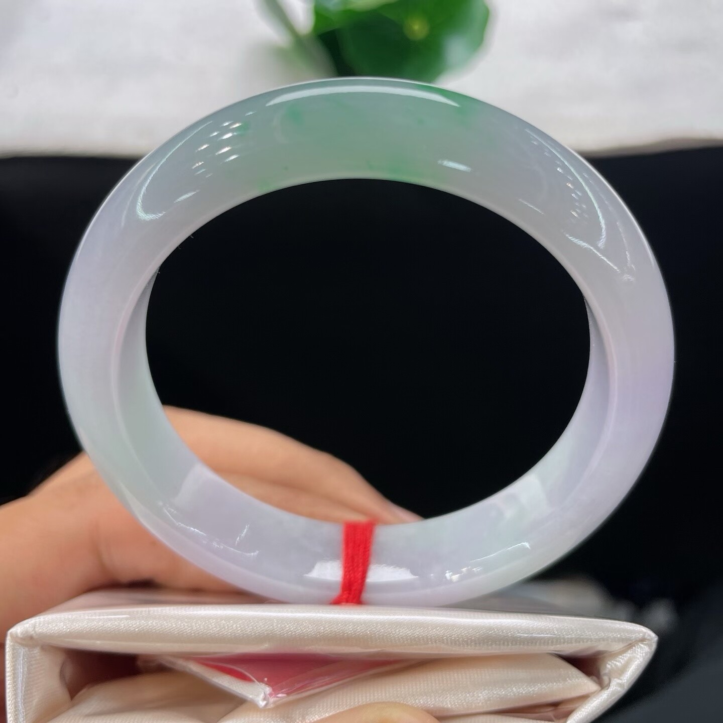 天然A货翡翠正圈手镯浅紫飘阳绿52.8mm缅甸老坑淡春彩玉镯幸运圈