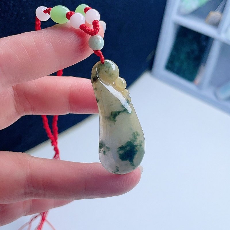 天然翡翠福瓜吊坠黄飘花吉祥如意