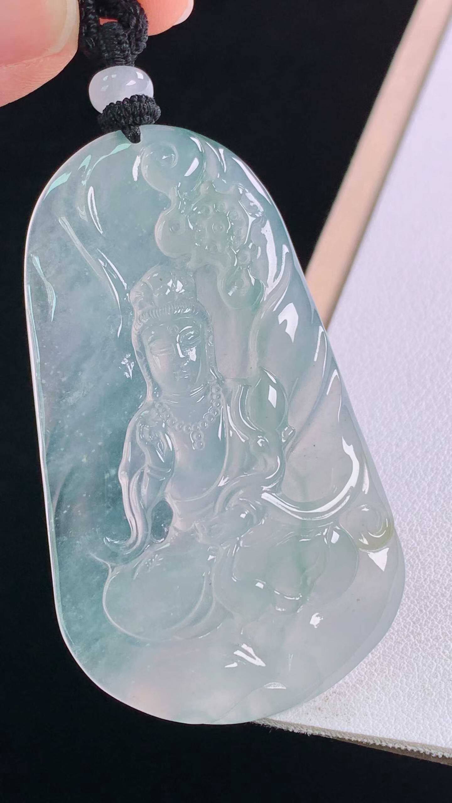 天然A货翡翠观音吊坠乳白飘花玉坠缅甸老坑白冰观音挂坠大件玉佩