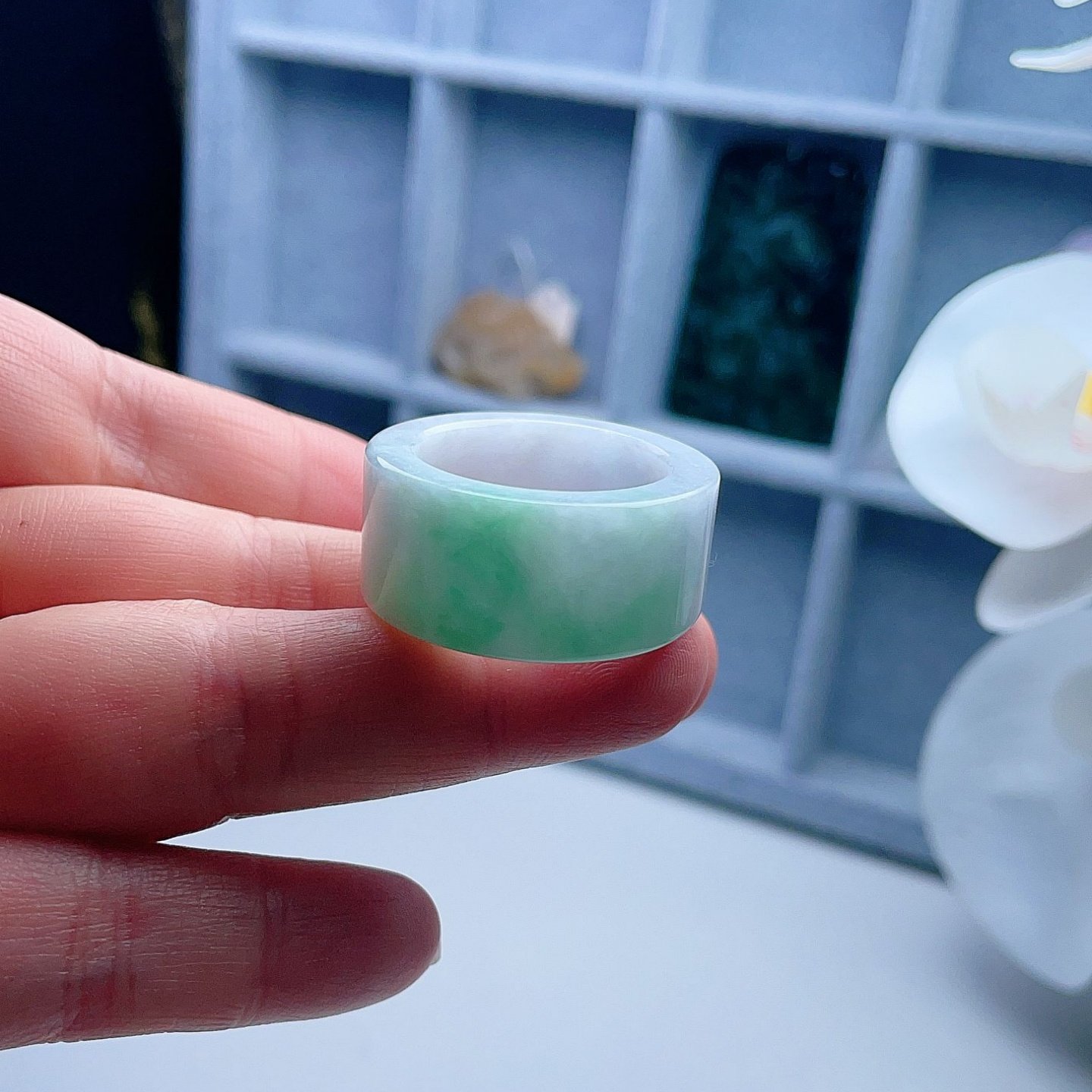 天然A货翡翠方扳指乳白飘阳绿21.5mm缅甸老坑宽边戒指山水意境27#,珠宝/钻石/翡翠,戒指/指环,淘宝优惠券,粉丝福利购,淘宝优惠卷