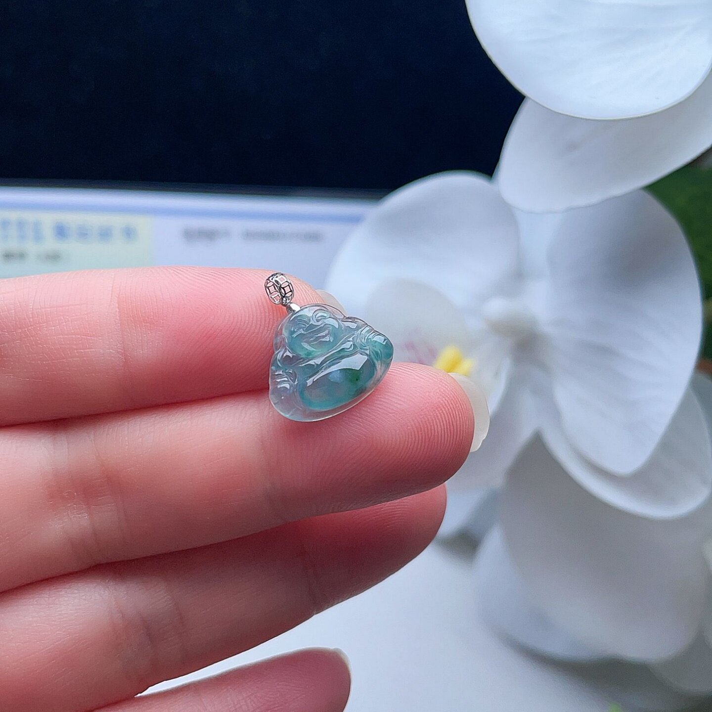 天然翡翠迷你弥勒佛晴水蓝绿飘花