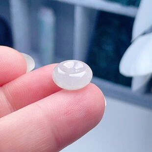 天然A货翡翠乳白迷你平安扣吊坠缅甸老坑小圆扣挂坠清新秀气吉祥