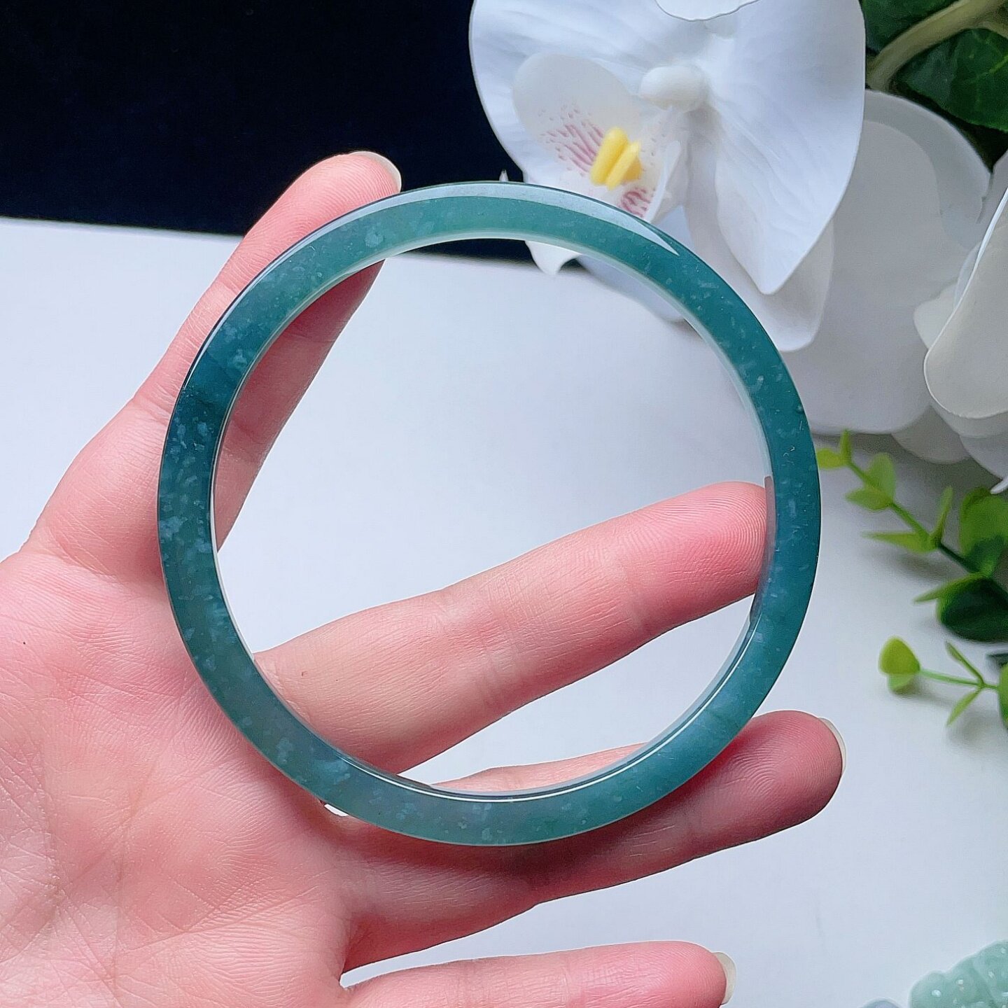 天然翡翠方手镯蓝绿飘花幸运圈