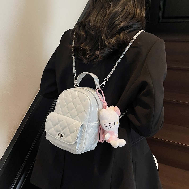 时尚菱格链条简约休闲迷你双肩包包女2025夏季新款通勤背包小包包