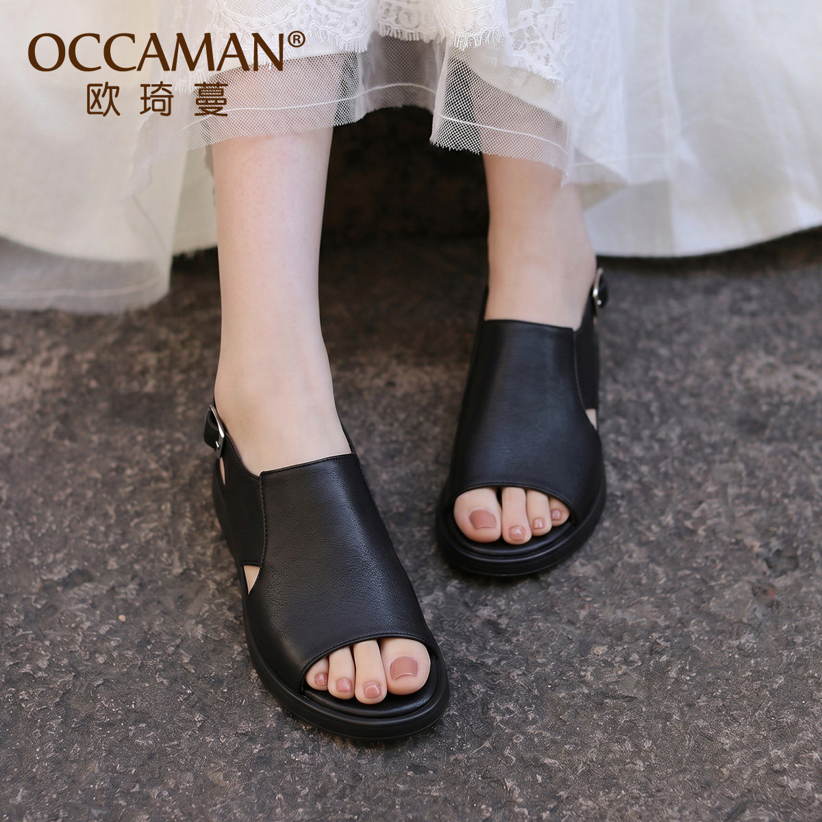 OCCAMAN/欧琦蔓真皮厚底露趾凉鞋女夏新款轻便增高舒适沙滩鞋